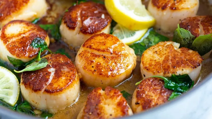 what do scallops taste like