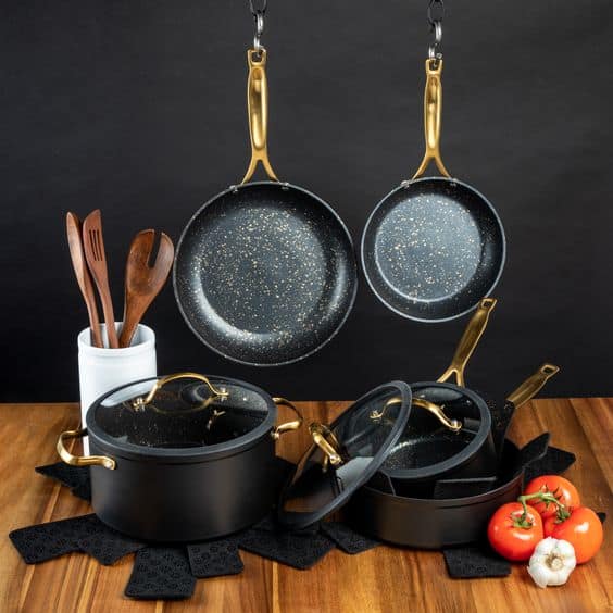 Best Hard Anodized Cookware
