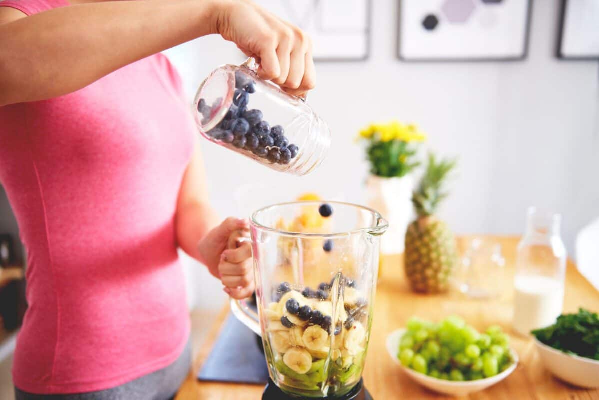 Quietest Personal Blender - Ideal Kitchen Utensils For Housewives 5 healthy smoothie recipes 1569584839