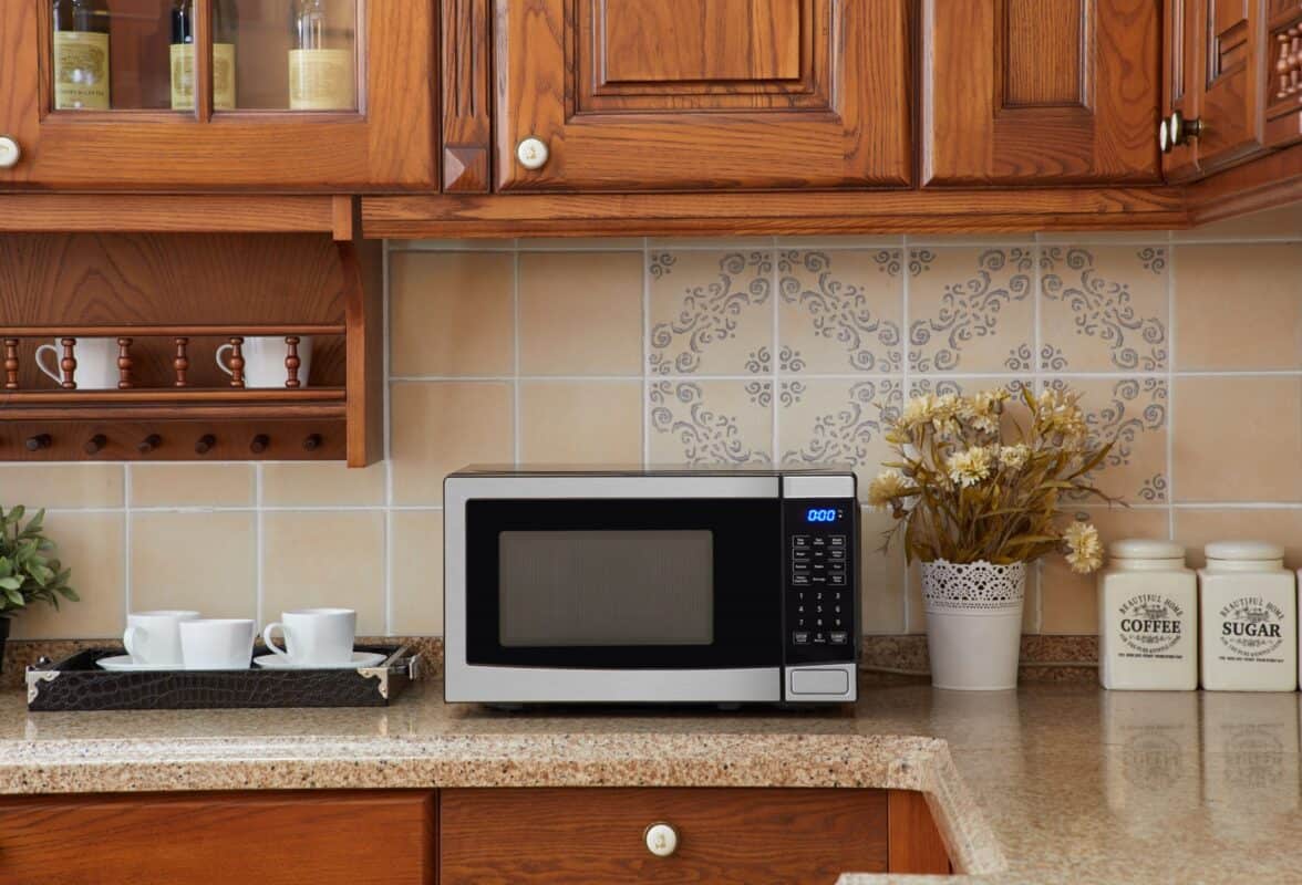 mainstays microwave