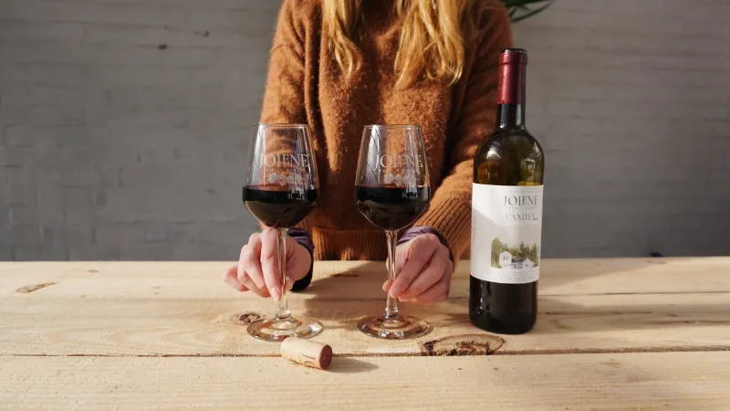 Best White Wine For Turkey: Our Top Picks 2 Best White Wine For Turkey
