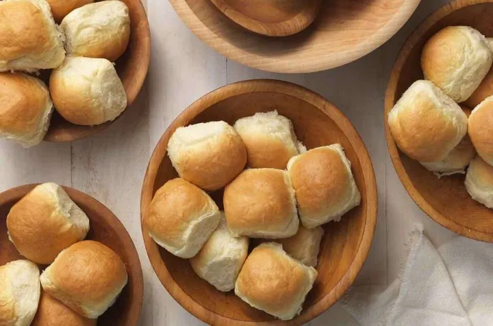 Parker House Rolls Frozen: A Delicious And Nutritious Option For Your Family! 6 Parker House rolls frozen