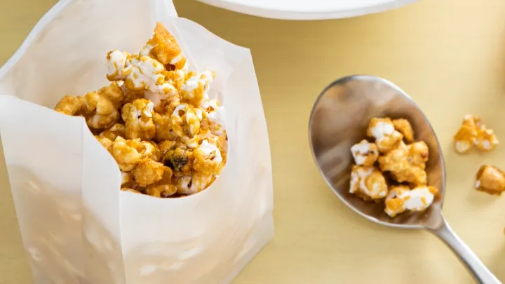Best Caramel Corn To Buy - The Perfect Snack For On-The-Go Families 5 best caramel corn to buy