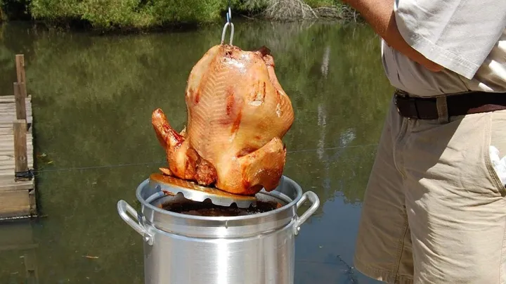 Stainless Steel Turkey Fryer Pot With Spigot: The Perfect Way To Fry A Turkey! 4 stainless steel turkey fryer pot with spigot