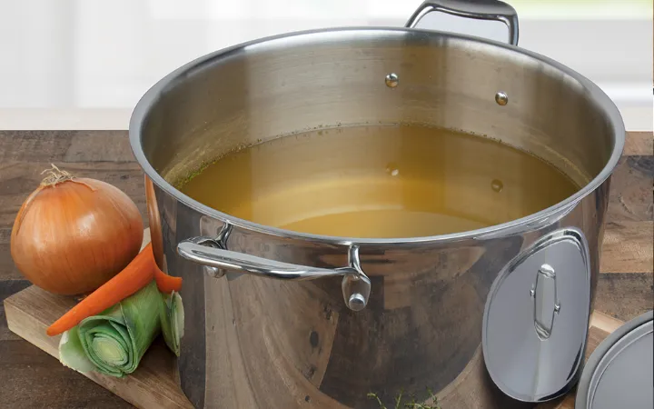 Stock Pot Made In USA: Stainless Steel Construction For Lasting Quality 5 stock pot made in USA