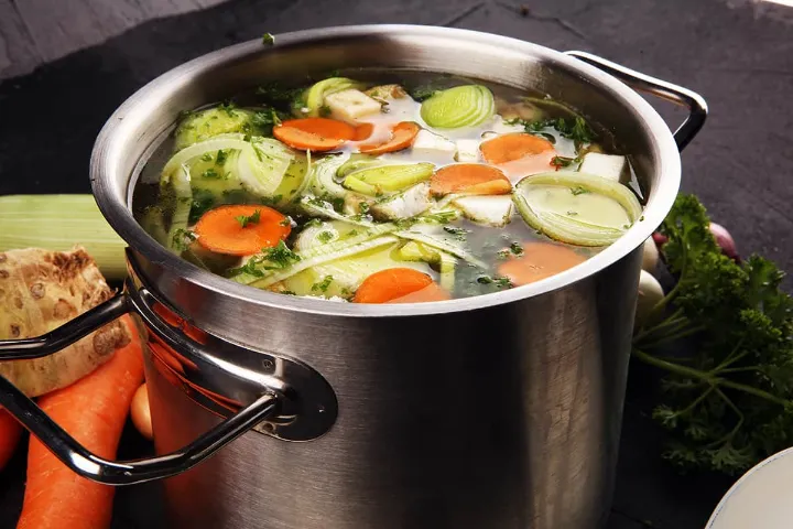 Stock Pot Made In USA: Stainless Steel Construction For Lasting Quality 2 stock pot made in USA