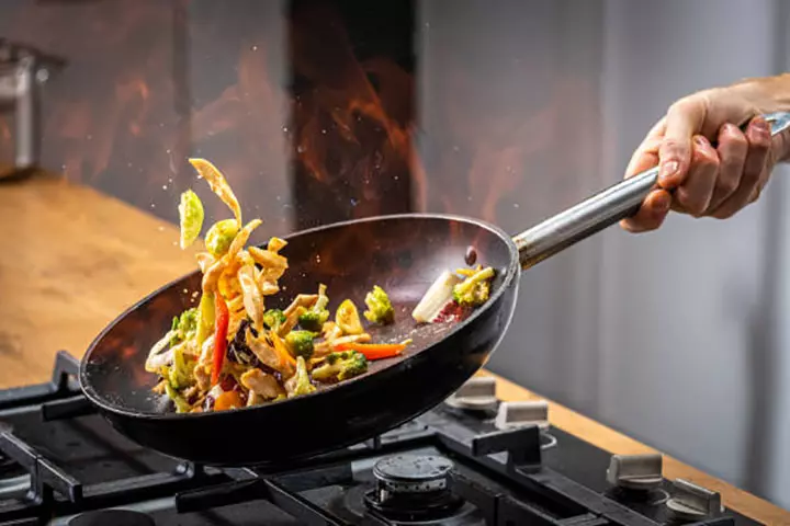 Brooklyn Steel Cookware Reviews: Is It Worth The Investment? 4 Brooklyn Steel Cookware Reviews